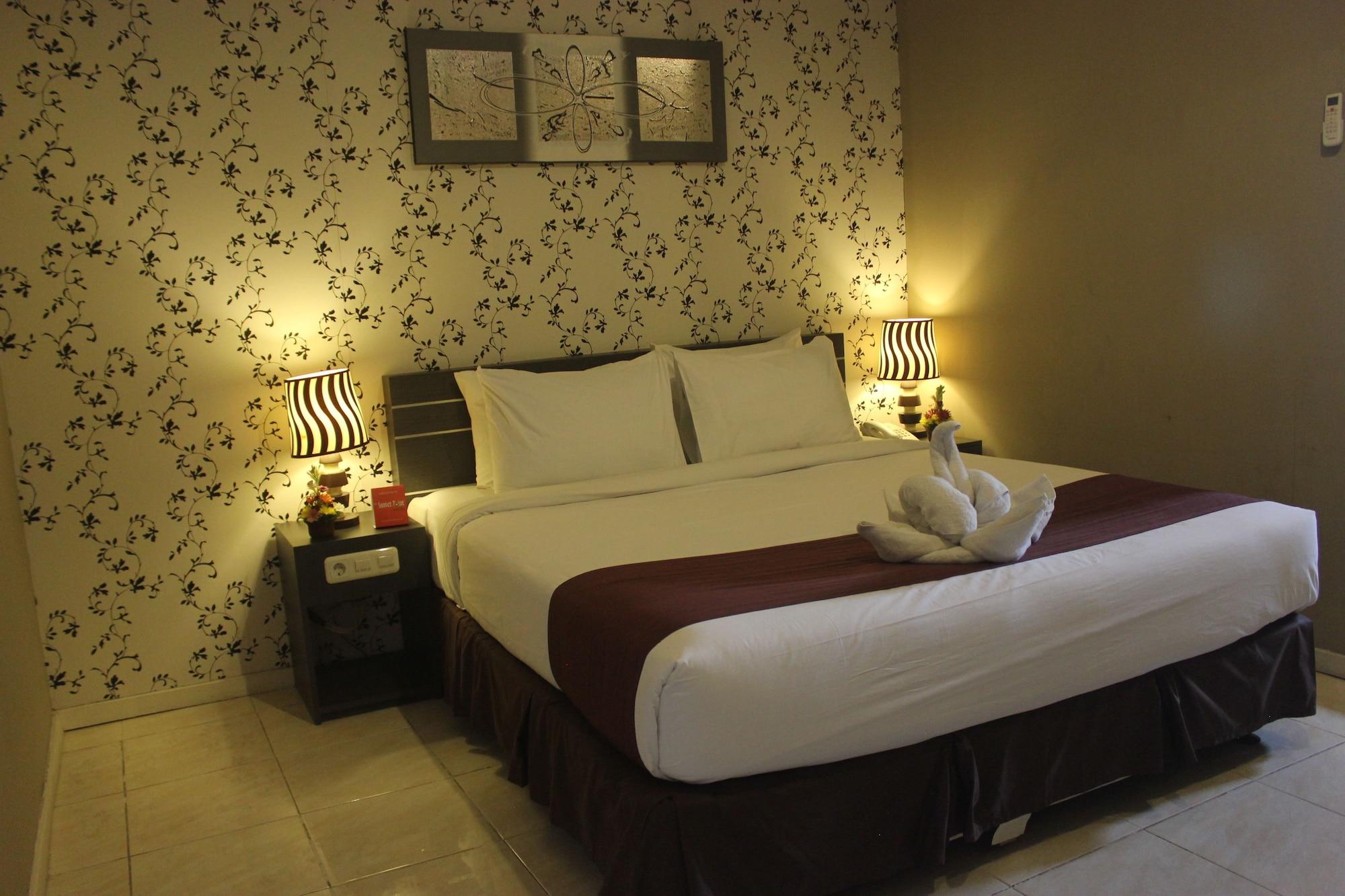 Reddoorz @ Sunset Point Seminyak Hotel Buitenkant foto